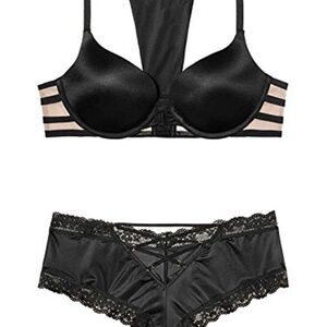 Victoria's Secret VERY SEXY Front-Close Black Strapping Push-Up Bra Set